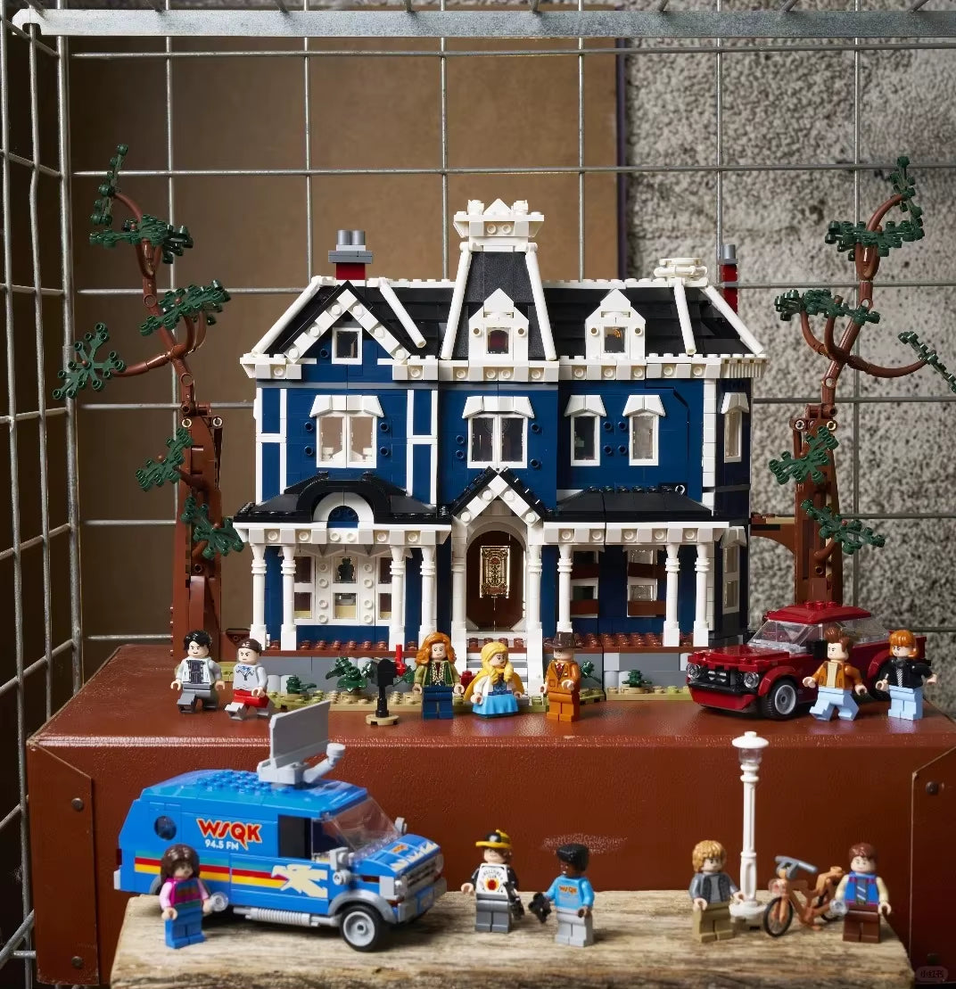 2026NEW MOC 11370 Ideas Science TV Series Event Creel House Sets City Architecture 2593PCS Builing Blocks Kid Toys Gift